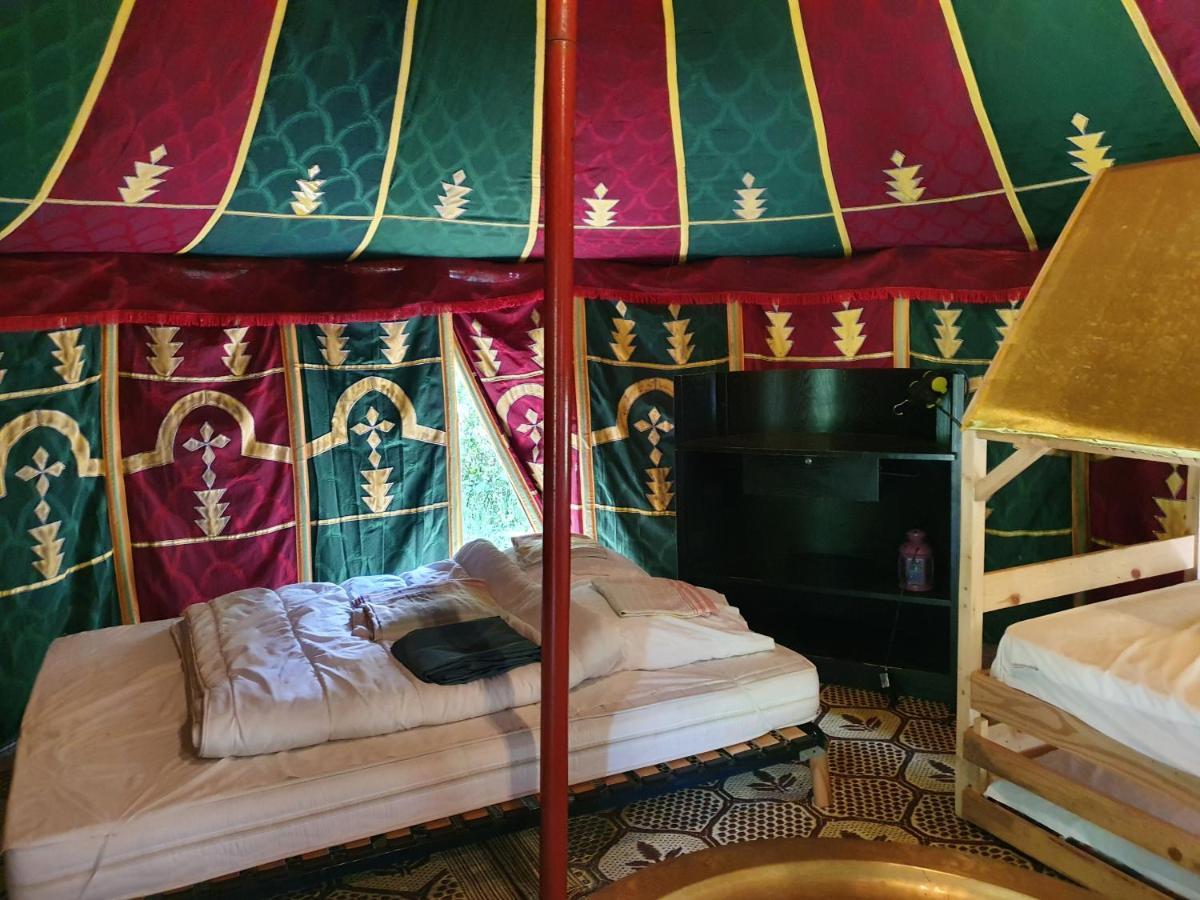 L'Alternatif Hotel Huriel Luaran gambar