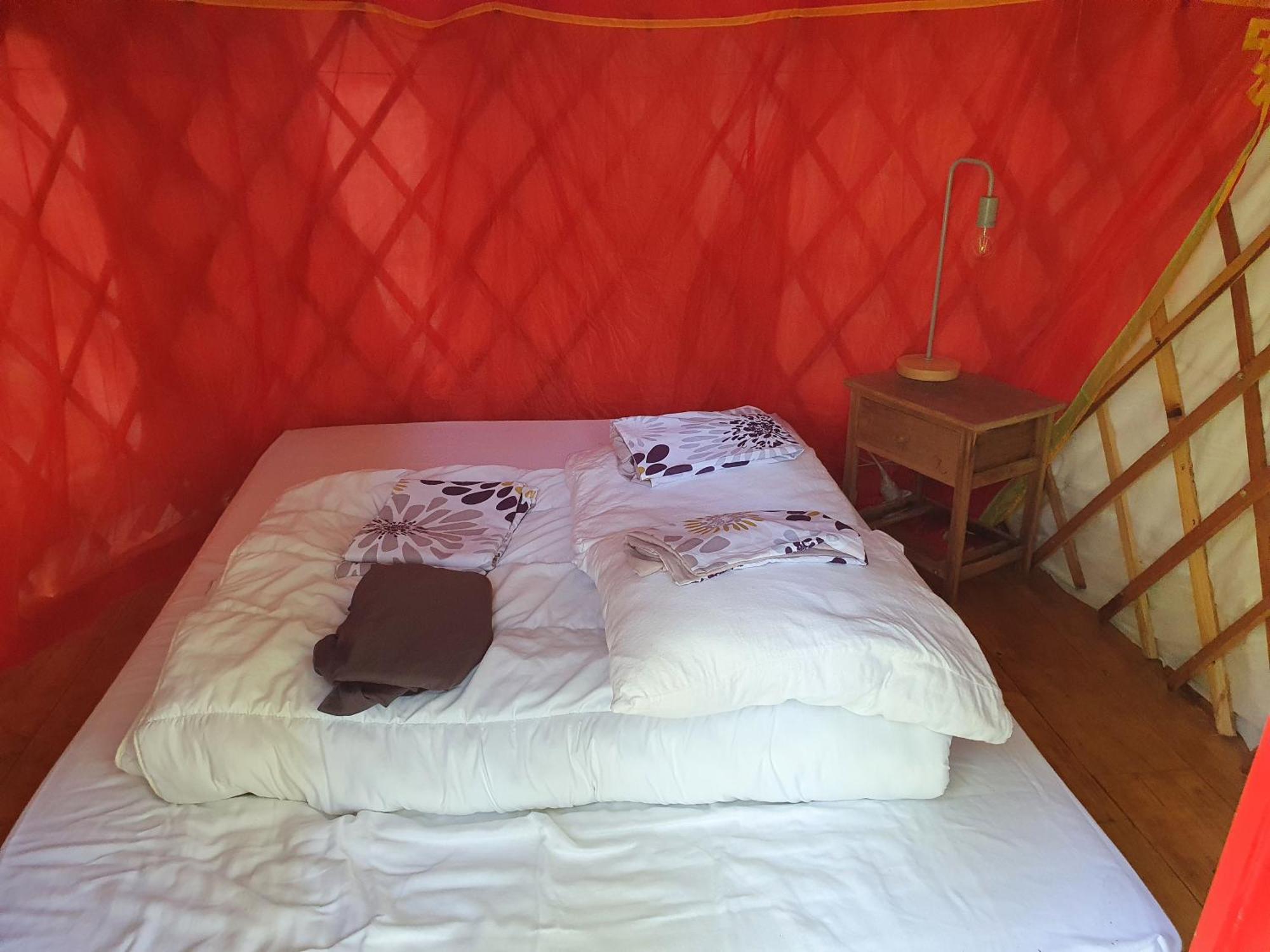 L'Alternatif Hotel Huriel Luaran gambar